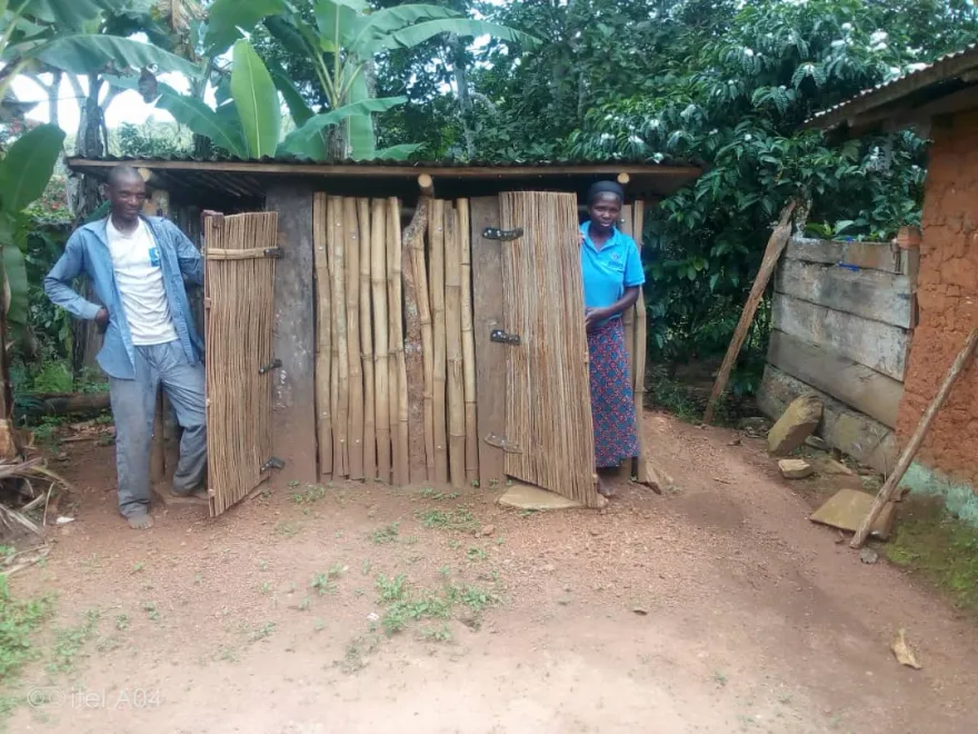 Latrine construite par la communauté